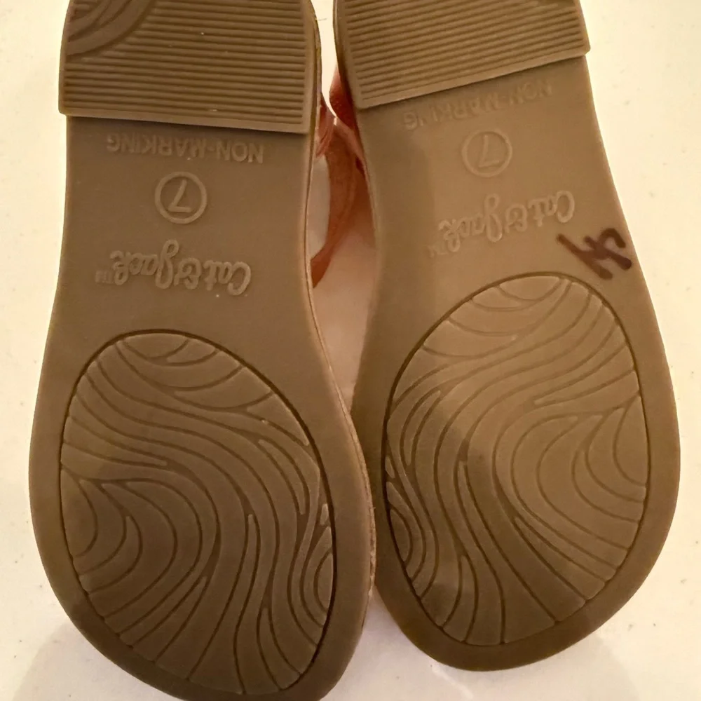 Cat & Jack Orange Sandals with Ankle‎ Strap